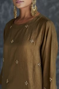 Olive Dabka stars silk tunic
